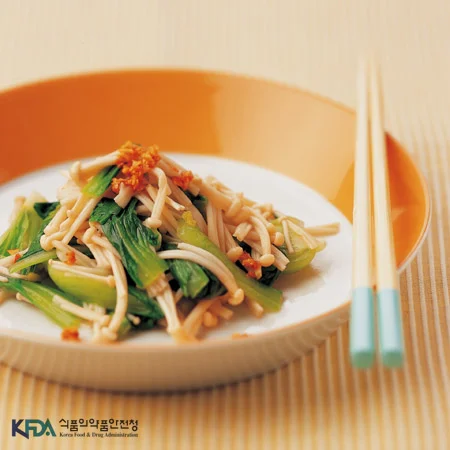 팽이버섯 야채볶음
