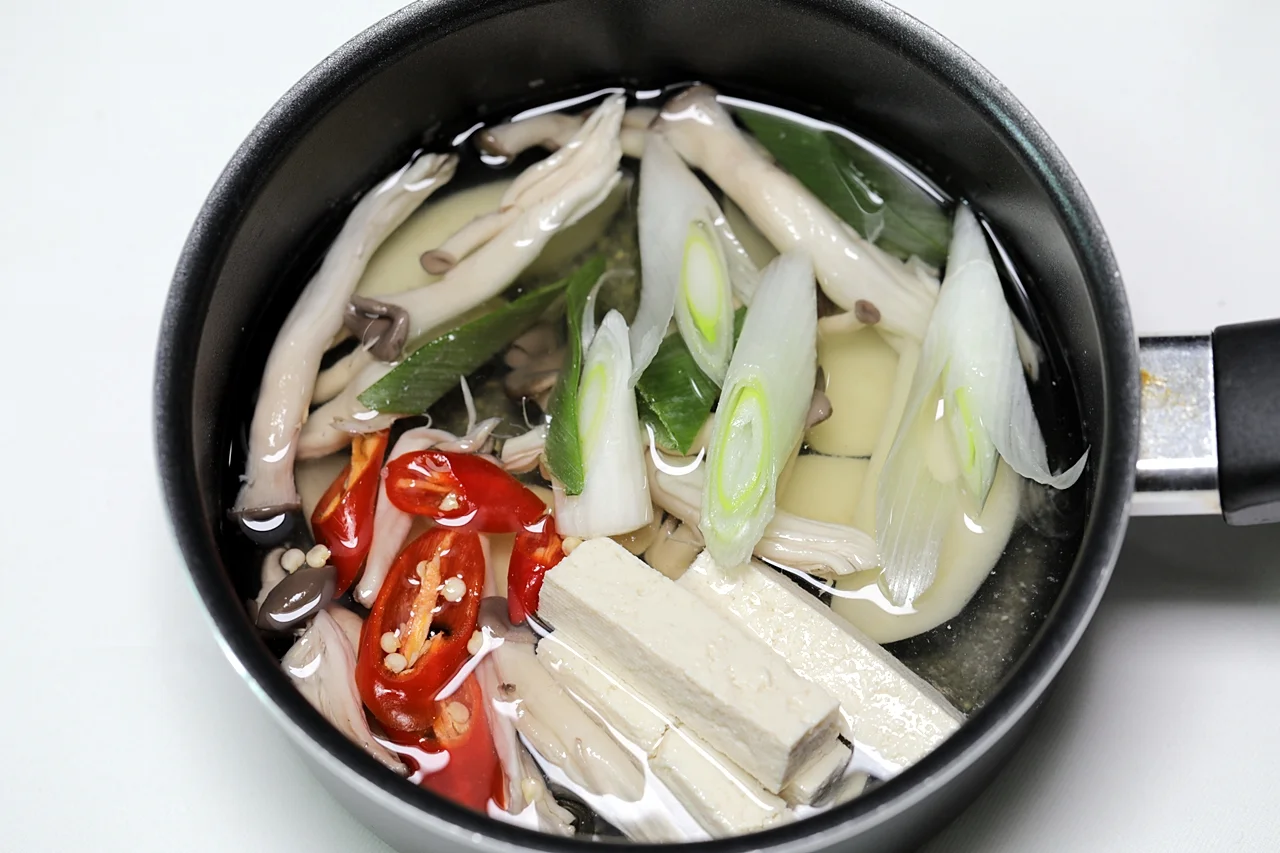 감자느타리버섯국 5단계