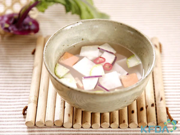 콜라비물김치