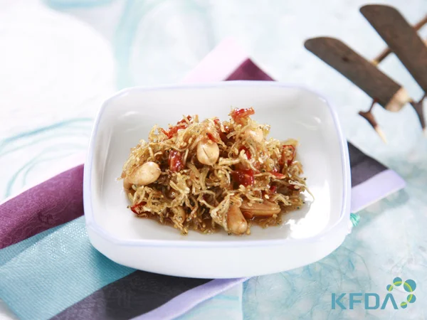 잔멸치땅콩볶음