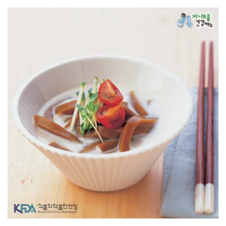 도토리묵 콩국